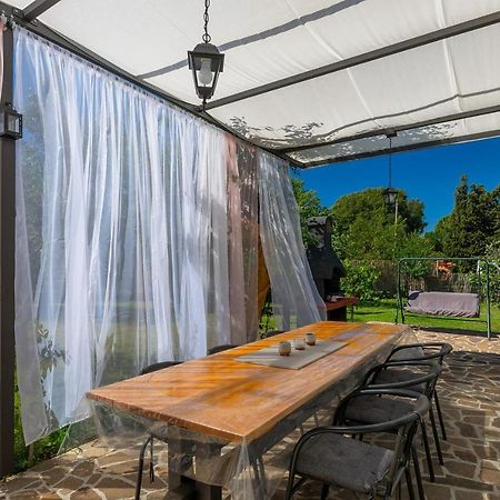 Holiday House Chill Out Loborika Marčana Екстериор снимка