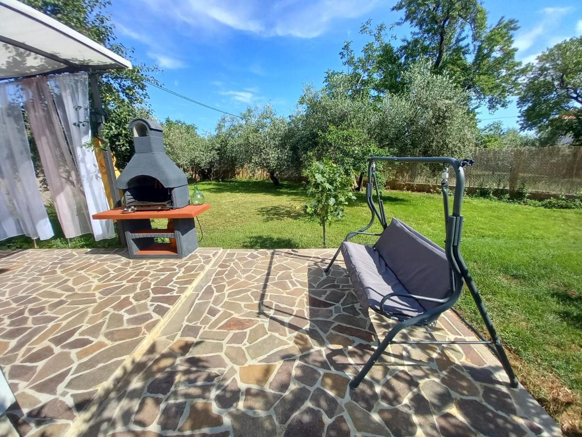 Holiday House Chill Out Loborika Marčana Екстериор снимка